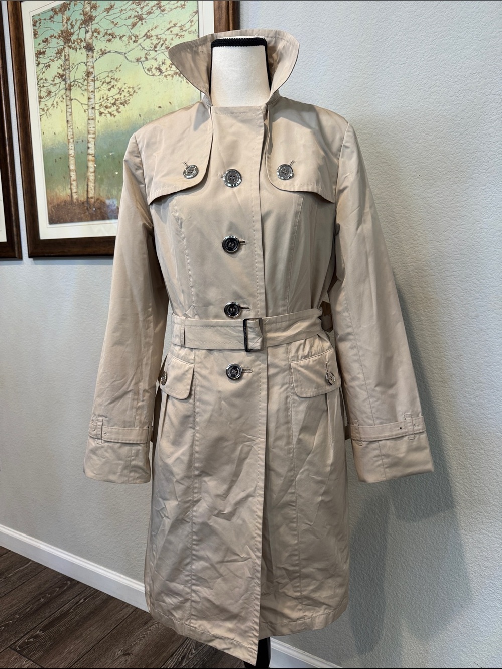 Authentic Burberry Beige Women's Trench Coat with Belt